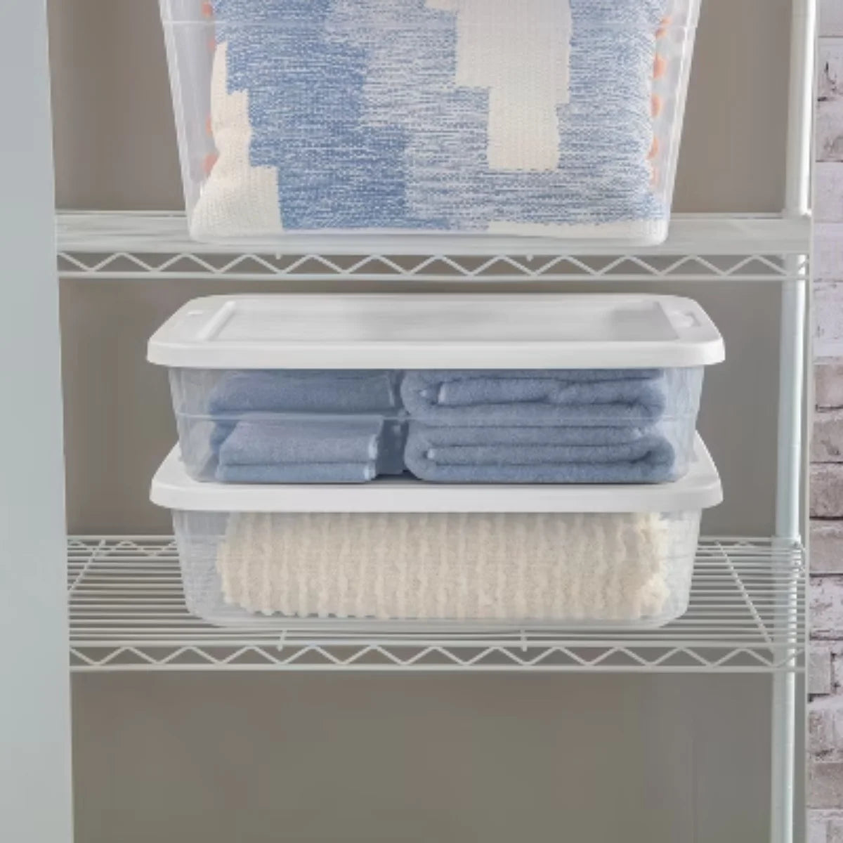 Clear 28 Quart Under Bed Storage Container with Lid J764
