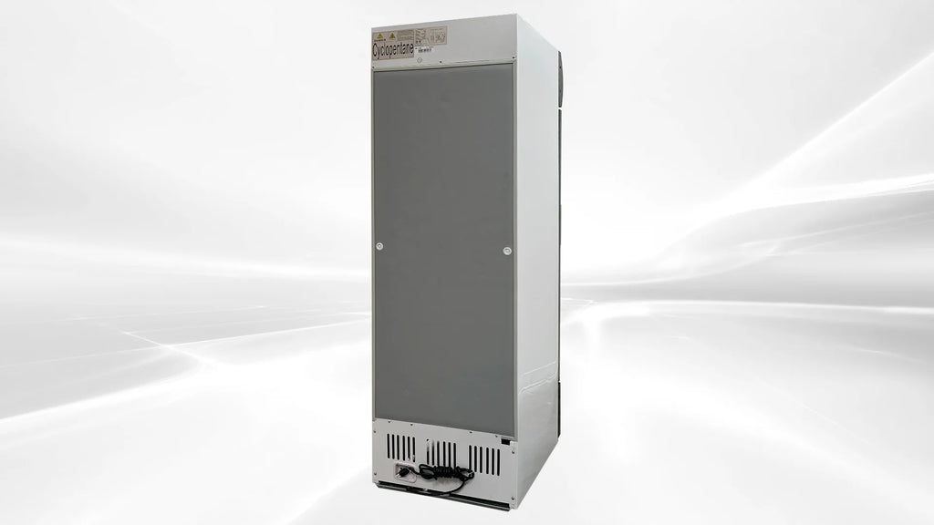 24" Glass Door Refrigerator Y5090
