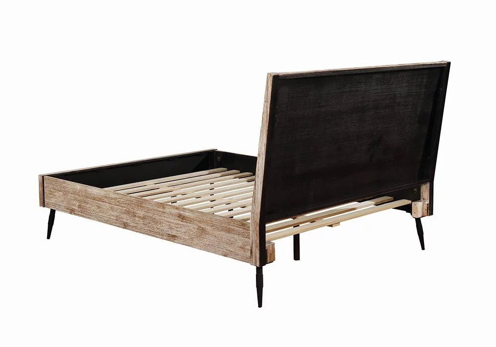 Queen Platform Bed R478