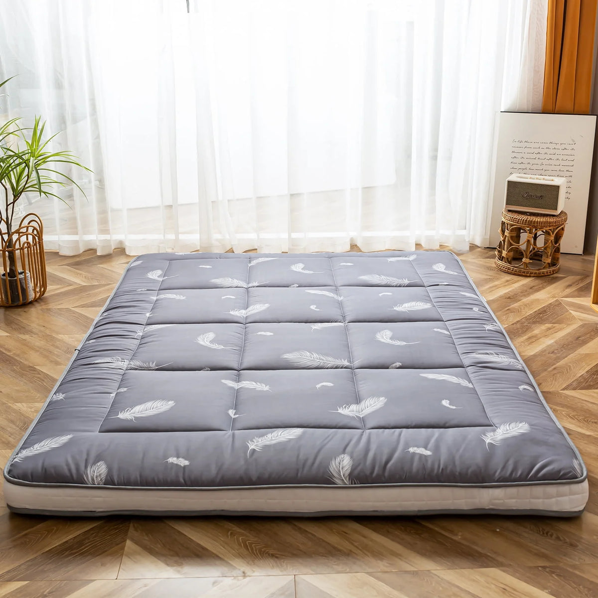 Extra Thick Folding Roll Up Floor Mattress L91733