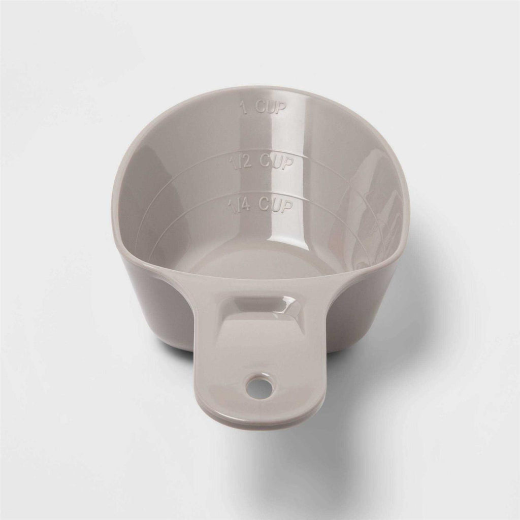 Pet Food Storage Tub with Built-in Scoop N865746