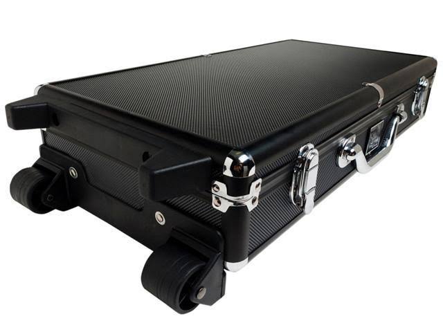 American Mahjong Set with Wheeled Aluminum Case H967535