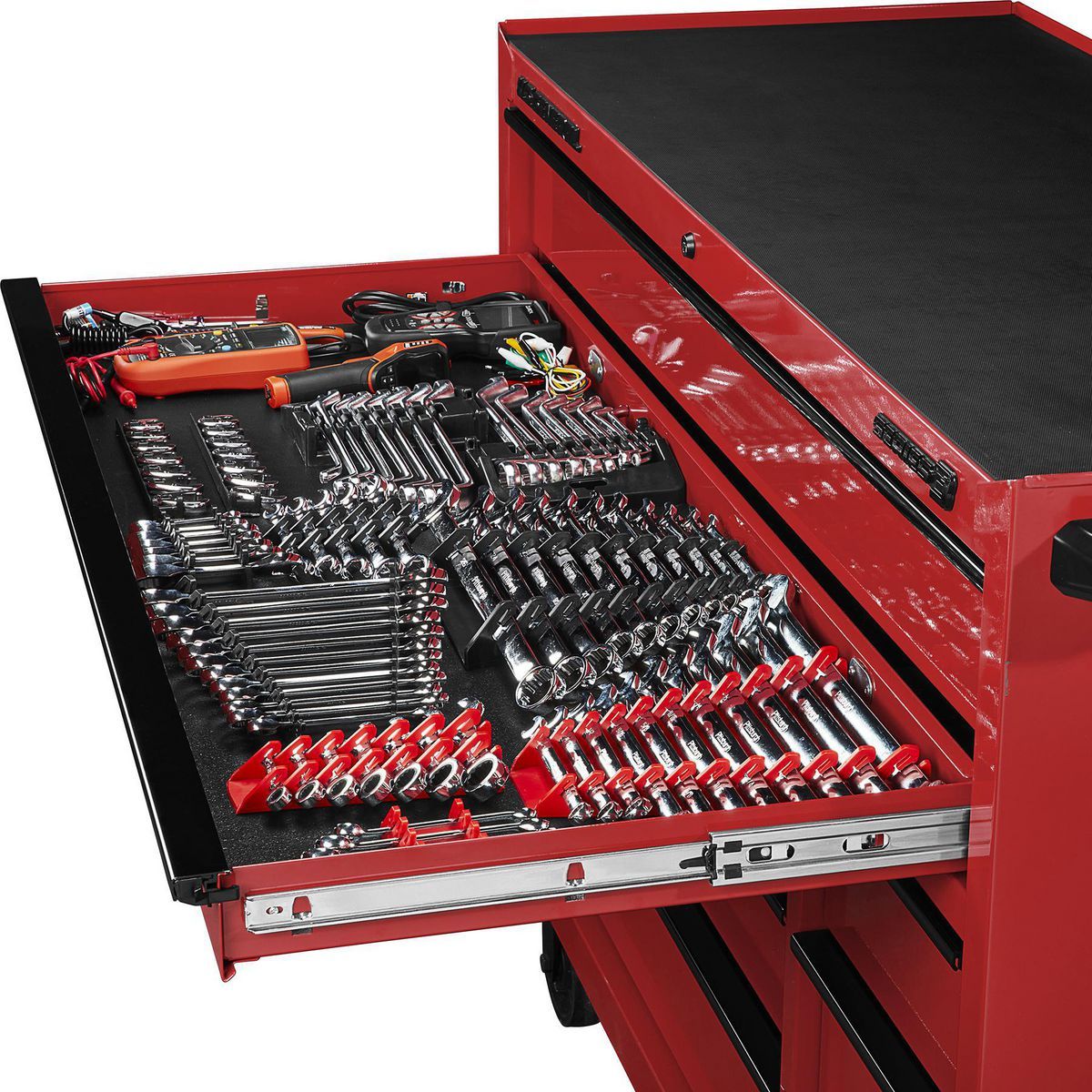 56 in. x 22 in. Red Roll Cab S70594