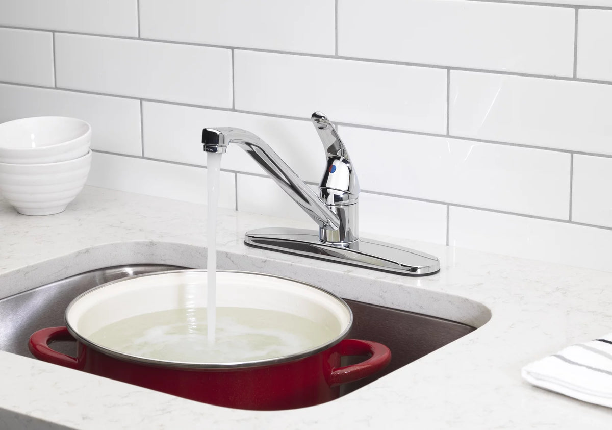 8" Widespread Single Handle Kitchen Faucet Chrome M62337