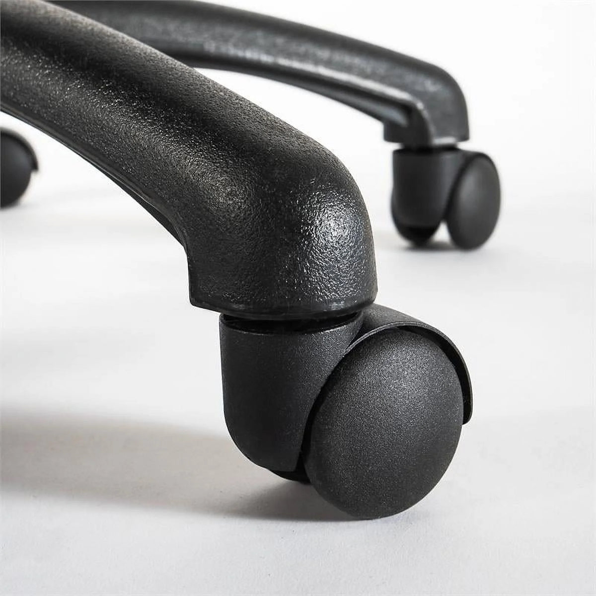 High Back Fabric Executive Office Chair in Black M21255