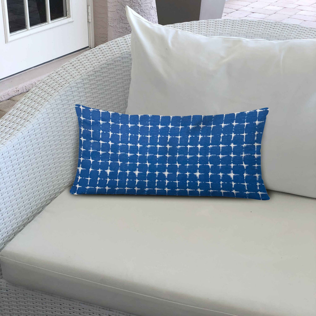 Indoor/Outdoor Soft Pillow Zipper Cover Only 12 x 16 D848