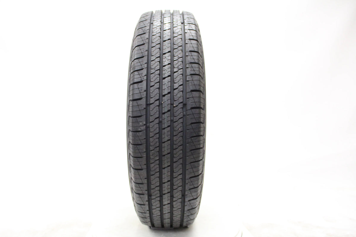 245/70R17 119 S Tire I384